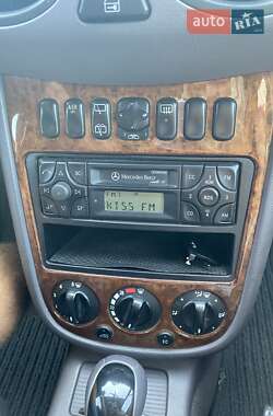 Хетчбек Mercedes-Benz A-Class 2001 в 