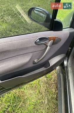 Хэтчбек Mercedes-Benz A-Class 1999 в 