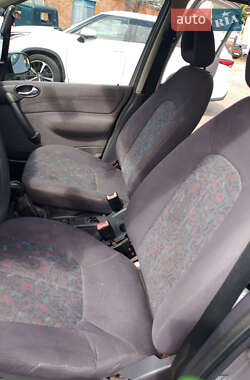 Хетчбек Mercedes-Benz A-Class 1999 в 