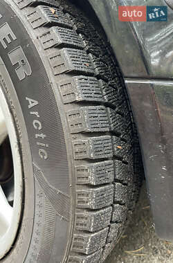Хэтчбек Mercedes-Benz A-Class 2000 в 