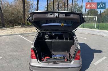 Хетчбек Mercedes-Benz A-Class 2000 в 
