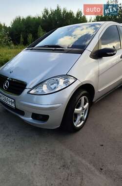 Хэтчбек Mercedes-Benz A-Class 2005 в 