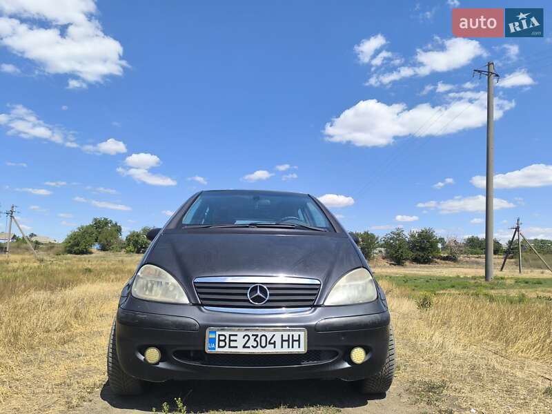 Хэтчбек Mercedes-Benz A-Class 2001 в 