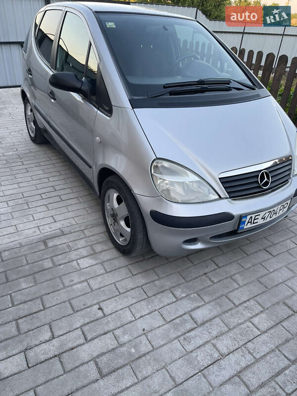 Хетчбек Mercedes-Benz A-Class 2001 в Кропивницькому