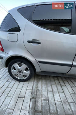 Хэтчбек Mercedes-Benz A-Class 2001 в 