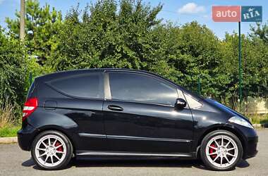 Купе Mercedes-Benz A-Class 2006 в 