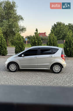 Хэтчбек Mercedes-Benz A-Class 2006 в 