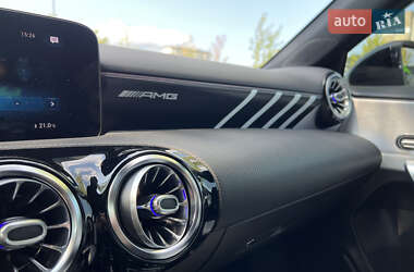 Седан Mercedes-Benz A-Class 2020 в 