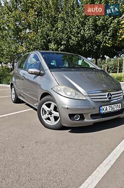 Хэтчбек Mercedes-Benz A-Class 2005 в 