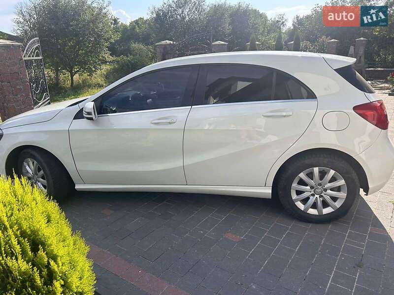 Хэтчбек Mercedes-Benz A-Class 2013 в Хмельницком