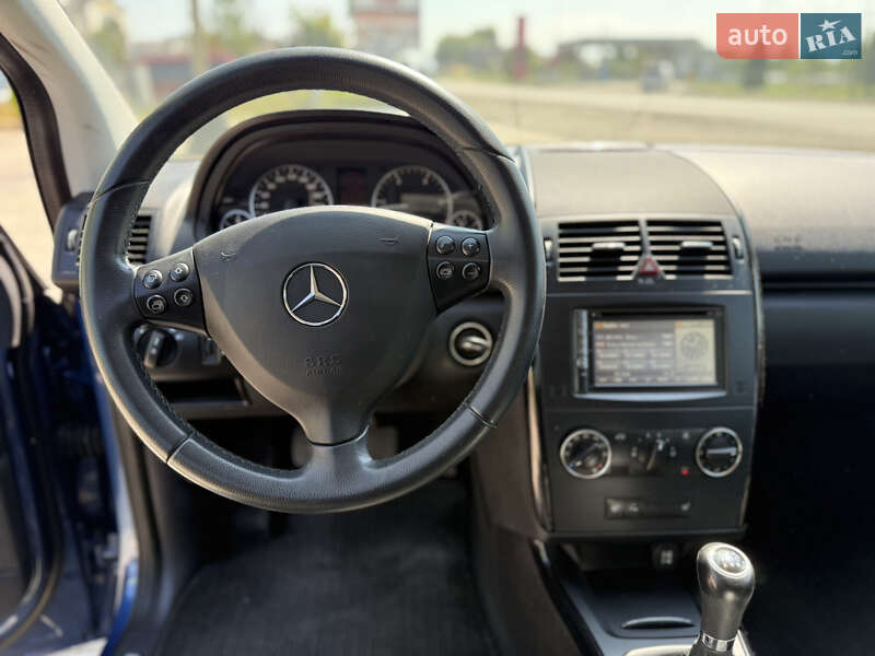 Хэтчбек Mercedes-Benz A-Class 2012 в Хусте