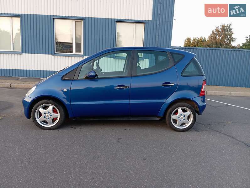Хэтчбек Mercedes-Benz A-Class 2001 в 