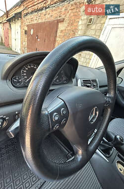 Хэтчбек Mercedes-Benz A-Class 2007 в 