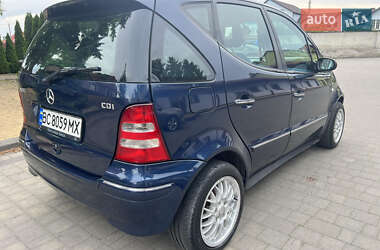 Хэтчбек Mercedes-Benz A-Class 2002 в 