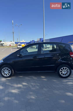 Хэтчбек Mercedes-Benz A-Class 2005 в 