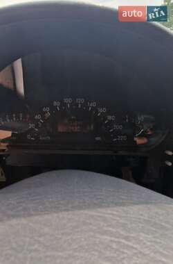 Хэтчбек Mercedes-Benz A-Class 2001 в 