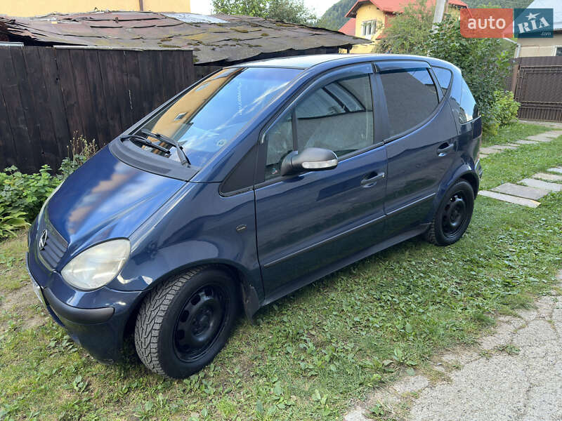 Хэтчбек Mercedes-Benz A-Class 2003 в 