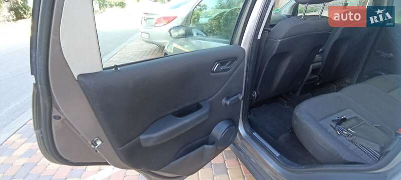 Хэтчбек Mercedes-Benz A-Class 2006 в Киеве