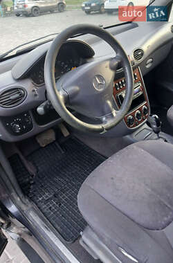 Хэтчбек Mercedes-Benz A-Class 2002 в 