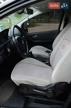 Хэтчбек Mercedes-Benz A-Class 2008 в 