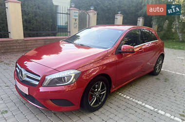 Хетчбек Mercedes-Benz A-Class 2014 в Василькові