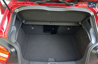 Хетчбек Mercedes-Benz A-Class 2014 в 