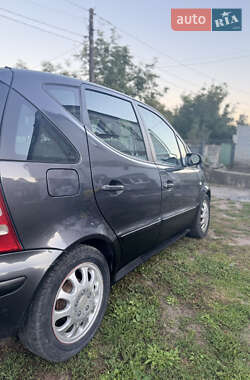Хэтчбек Mercedes-Benz A-Class 2001 в 