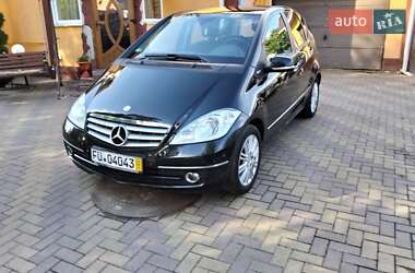 Хэтчбек Mercedes-Benz A-Class 2012 в Хмельницком