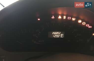 Хэтчбек Mercedes-Benz A-Class 1998 в 