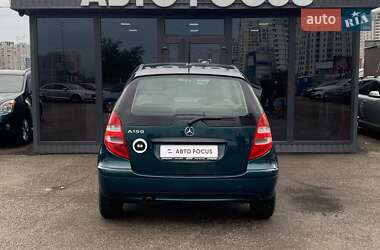 Хэтчбек Mercedes-Benz A-Class 2005 в 