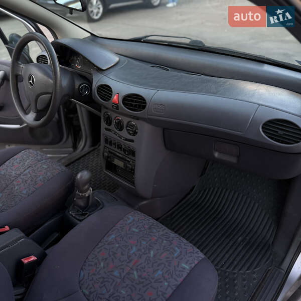 Хэтчбек Mercedes-Benz A-Class 1998 в Киеве фото 9 Хэтчбек Mercedes-Benz A-Class 1998 в Киеве