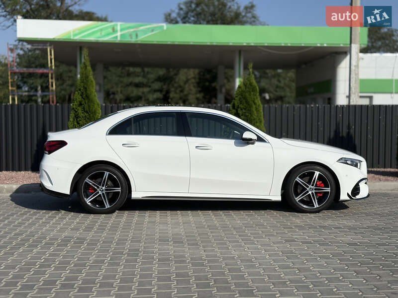 Седан Mercedes-Benz A-Class 2021 в Одессе