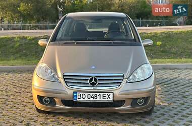 Хэтчбек Mercedes-Benz A-Class 2006 в 