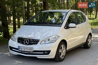 Хэтчбек Mercedes-Benz A-Class 2010 в Киеве