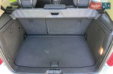 Хэтчбек Mercedes-Benz A-Class 2010 в 