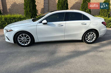 Седан Mercedes-Benz A-Class 2019 в 