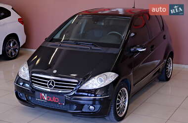 Хэтчбек Mercedes-Benz A-Class 2006 в  фото 4 Хэтчбек Mercedes-Benz A-Class 2006 в