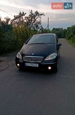 Хэтчбек Mercedes-Benz A-Class 2005 в 