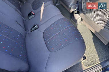 Хэтчбек Mercedes-Benz A-Class 2003 в 
