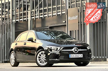 Хэтчбек Mercedes-Benz A-Class 2019 в Киеве