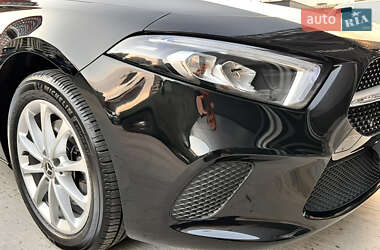 Хэтчбек Mercedes-Benz A-Class 2019 в 