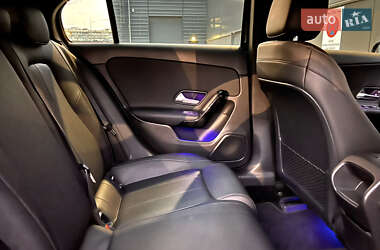 Хэтчбек Mercedes-Benz A-Class 2019 в 