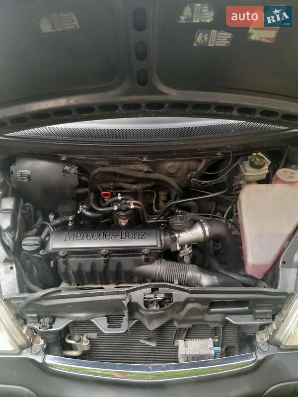 Хэтчбек Mercedes-Benz A-Class 2002 в Стрые фото 8 Хэтчбек Mercedes-Benz A-Class 2002 в Стрые