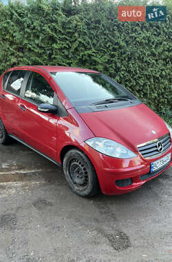 Хэтчбек Mercedes-Benz A-Class 2006 в 