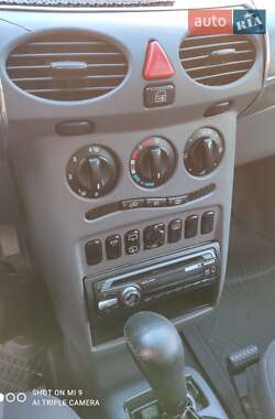 Хэтчбек Mercedes-Benz A-Class 1999 в 