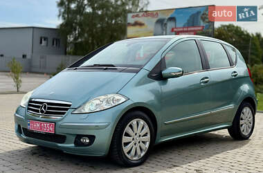 Хэтчбек Mercedes-Benz A-Class 2006 в 