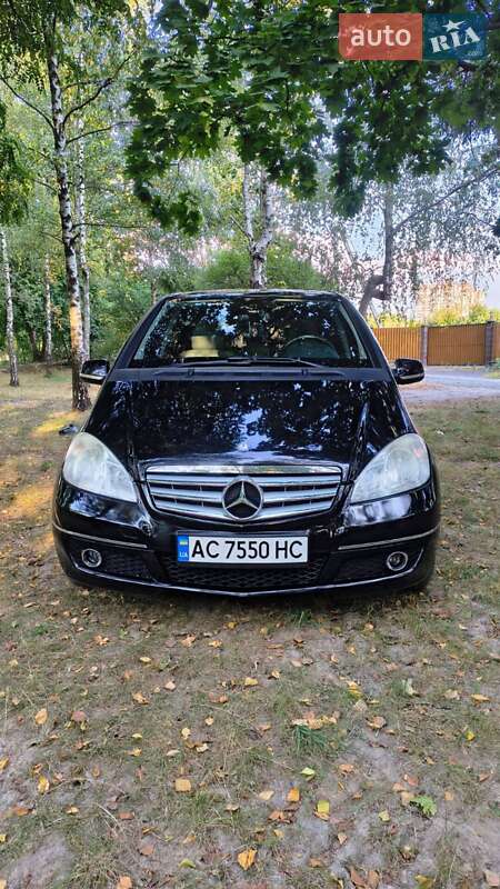 Хэтчбек Mercedes-Benz A-Class 2010 в Луцке