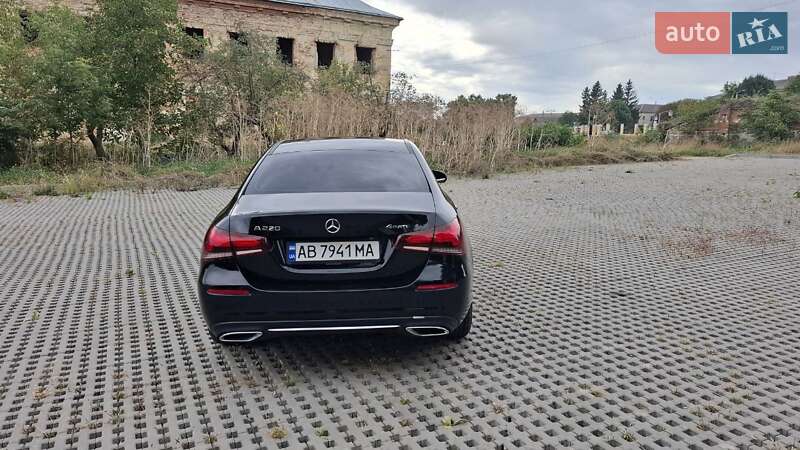 Седан Mercedes-Benz A-Class 2019 в Тульчині