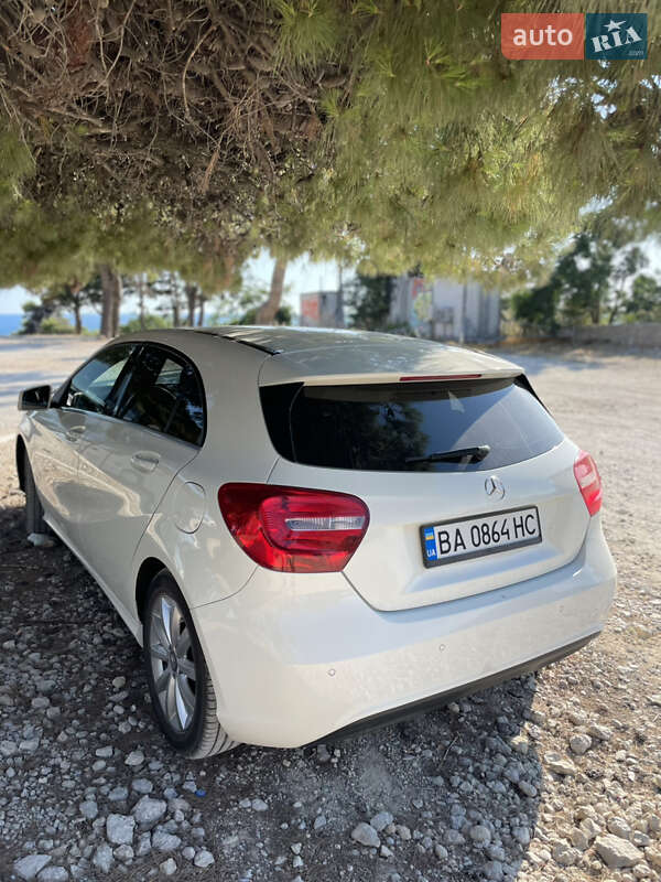 Хэтчбек Mercedes-Benz A-Class 2014 в Кропивницком фото 20 Хэтчбек Mercedes-Benz A-Class 2014 в Кропивницком