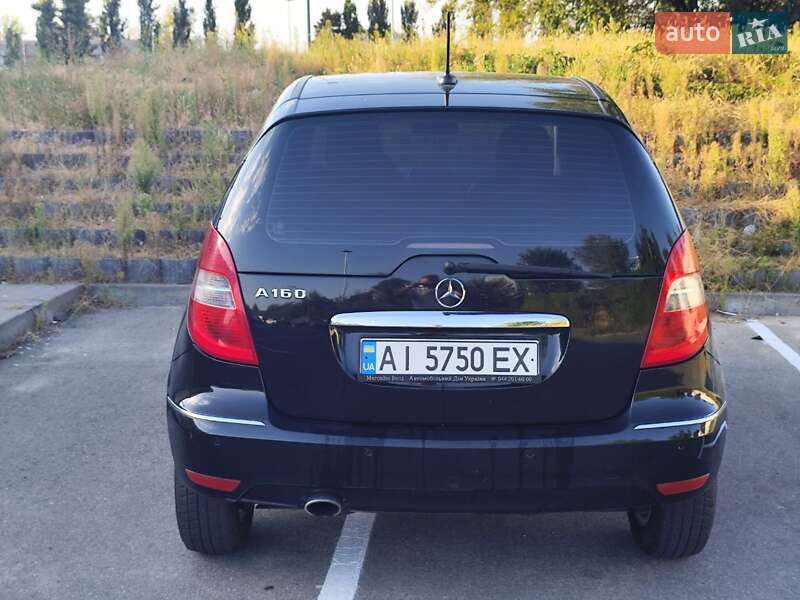Купе Mercedes-Benz A-Class 2010 в Києві